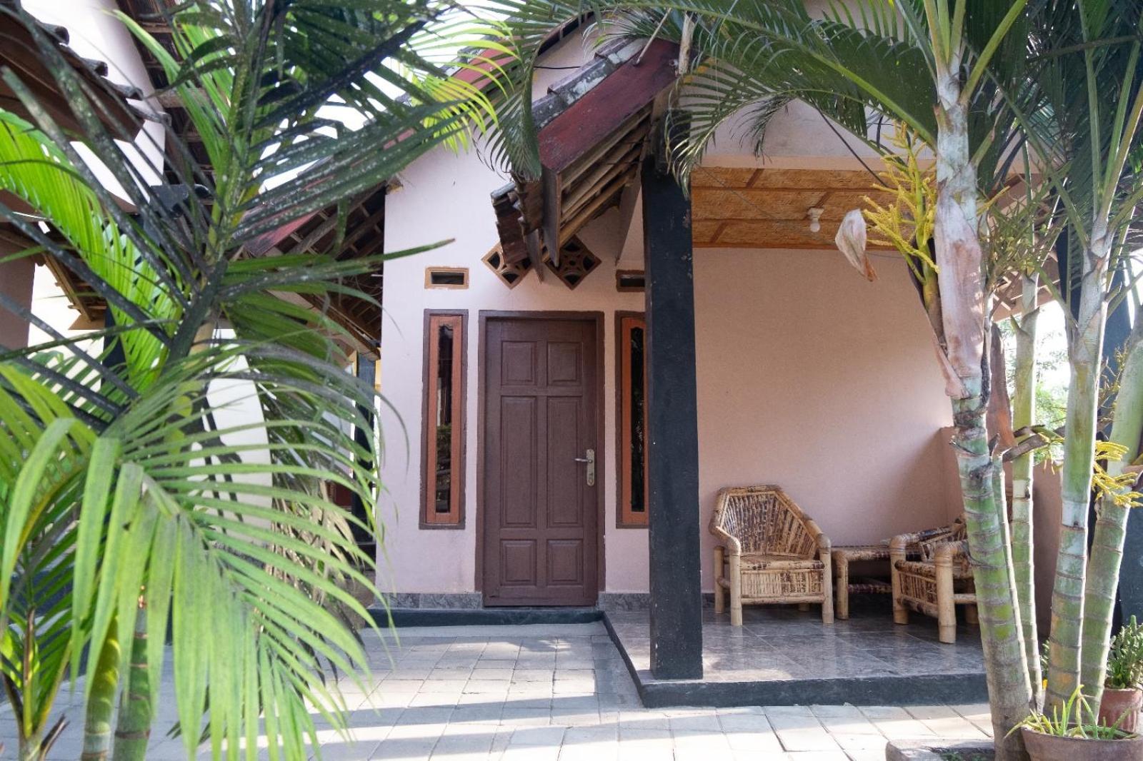 Ramdan Homestay Kuta  Dış mekan fotoğraf