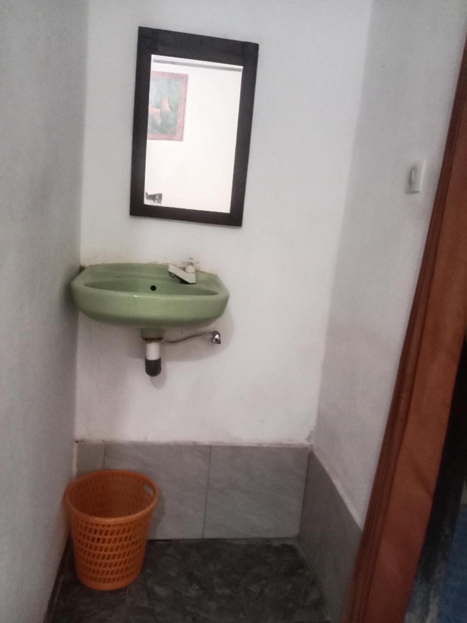 Ramdan Homestay Kuta  Dış mekan fotoğraf